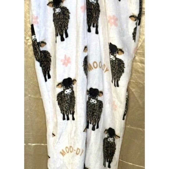 Cow Hooded Soft Fluffy Cozy Loungewear Pajamas White Black Pink Fleece Ears Horn - Picture 5 of 12
